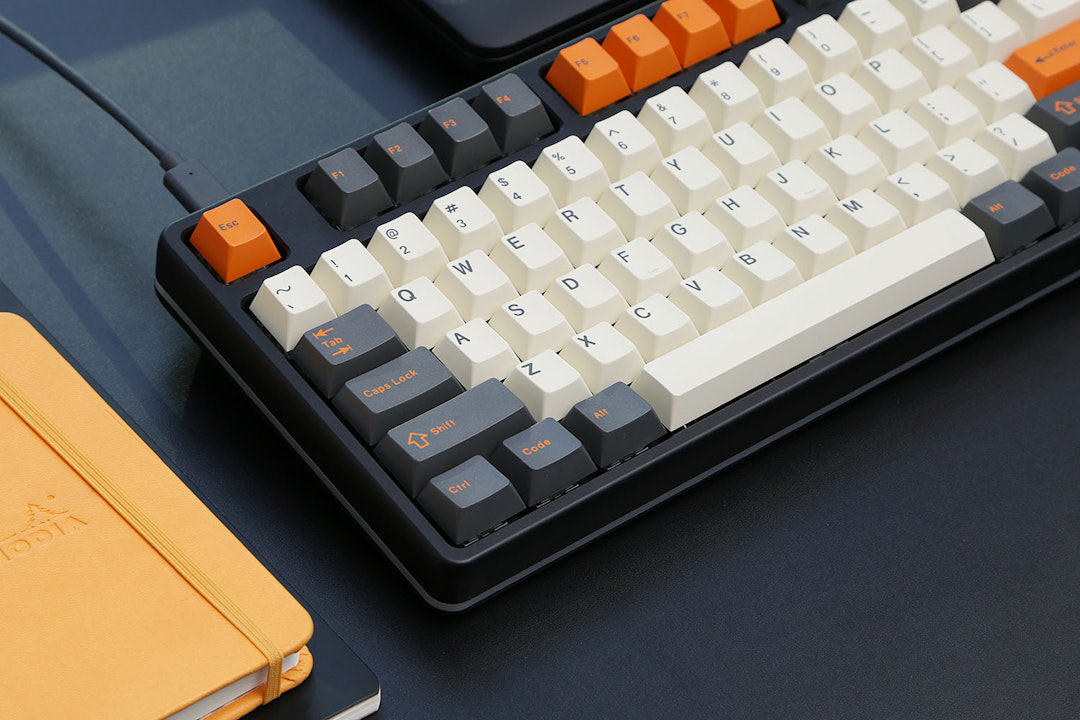 Massdrop x T0mb3ry GMK Carbon Custom Keycap Set