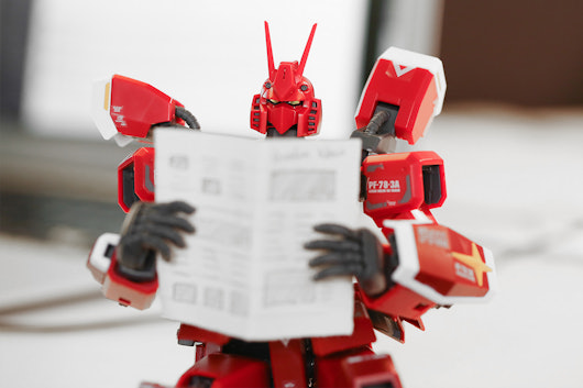 Gundam Amazing Red Warrior MG 1/100th Scale
