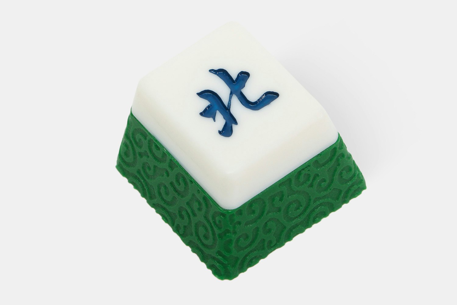 North – white/green