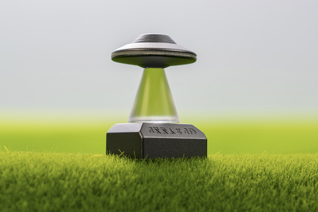 Holyoops UFO Aluminum Artisan Keycap