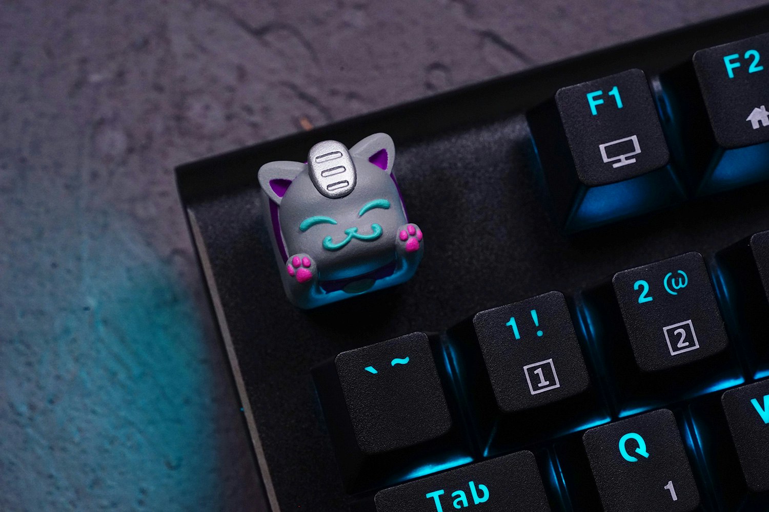 Hot Keys Project Lucky Cat Artisan Keycap