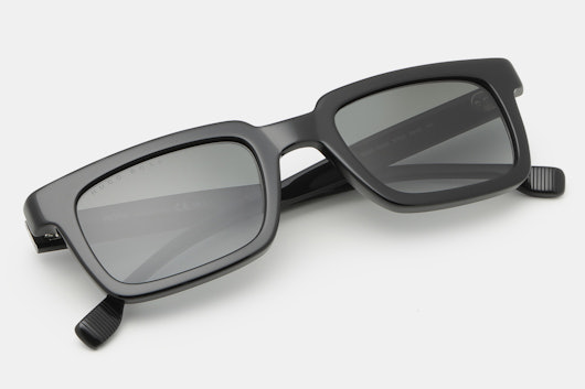 Hugo Boss HB1059S Sunglasses