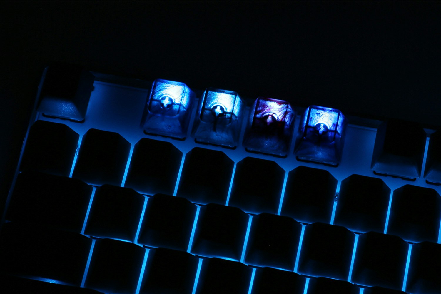 Idea23 Marbled Resin Artisan Keycaps (4-Pack)