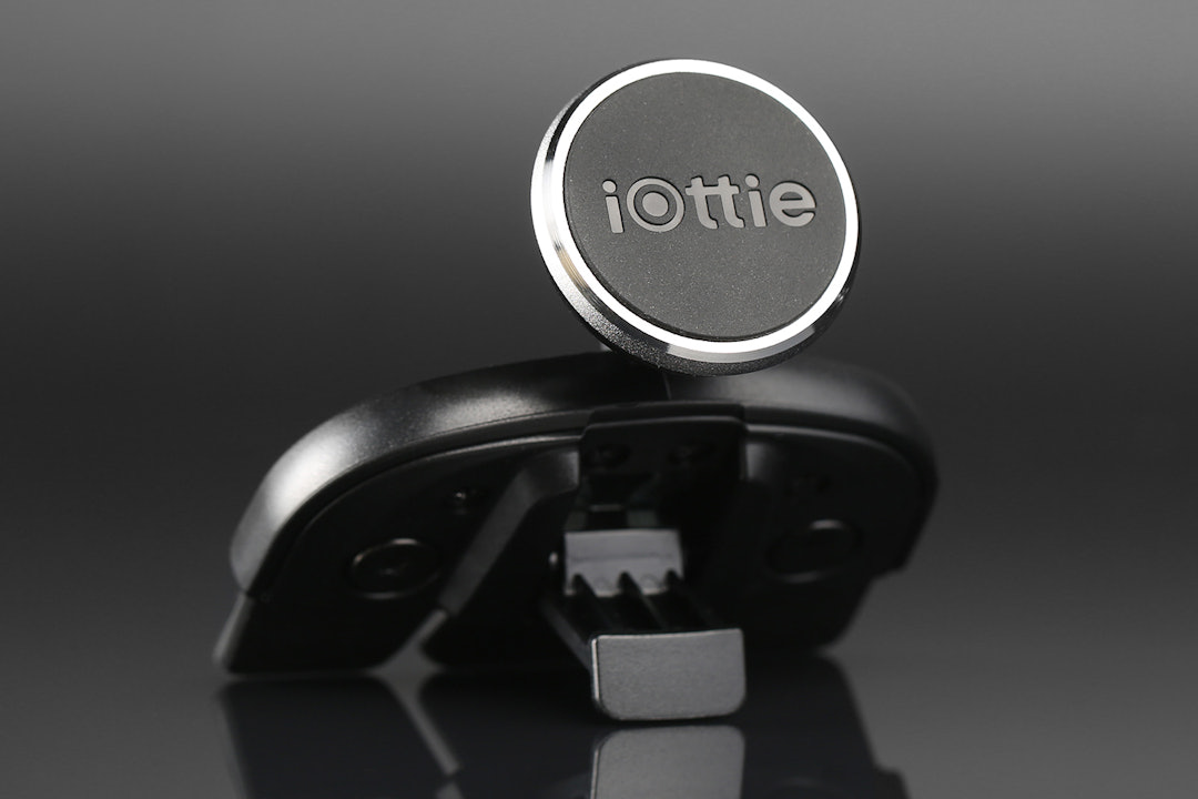 iOttie iTap Magnetic CD Slot Phone Mount