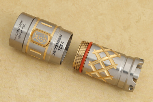 JETBeam TCE-1 Gold Flashlight Bundle