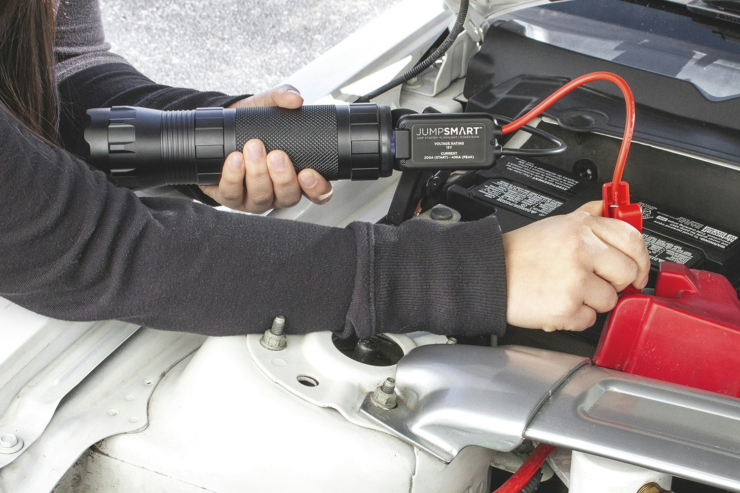 JumpSmart Jump Starter/Flashlight/Power Bank Drop