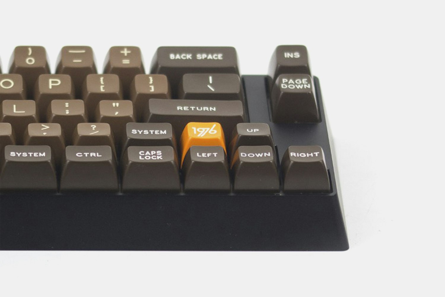 KBD661 Custom Mechanical Keyboard Kit