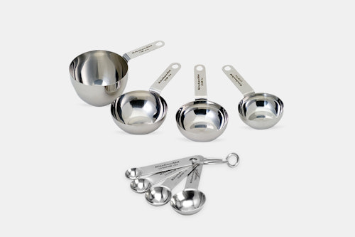 KitchenAid Stainless Steel Measuring Cups & Spoons Details