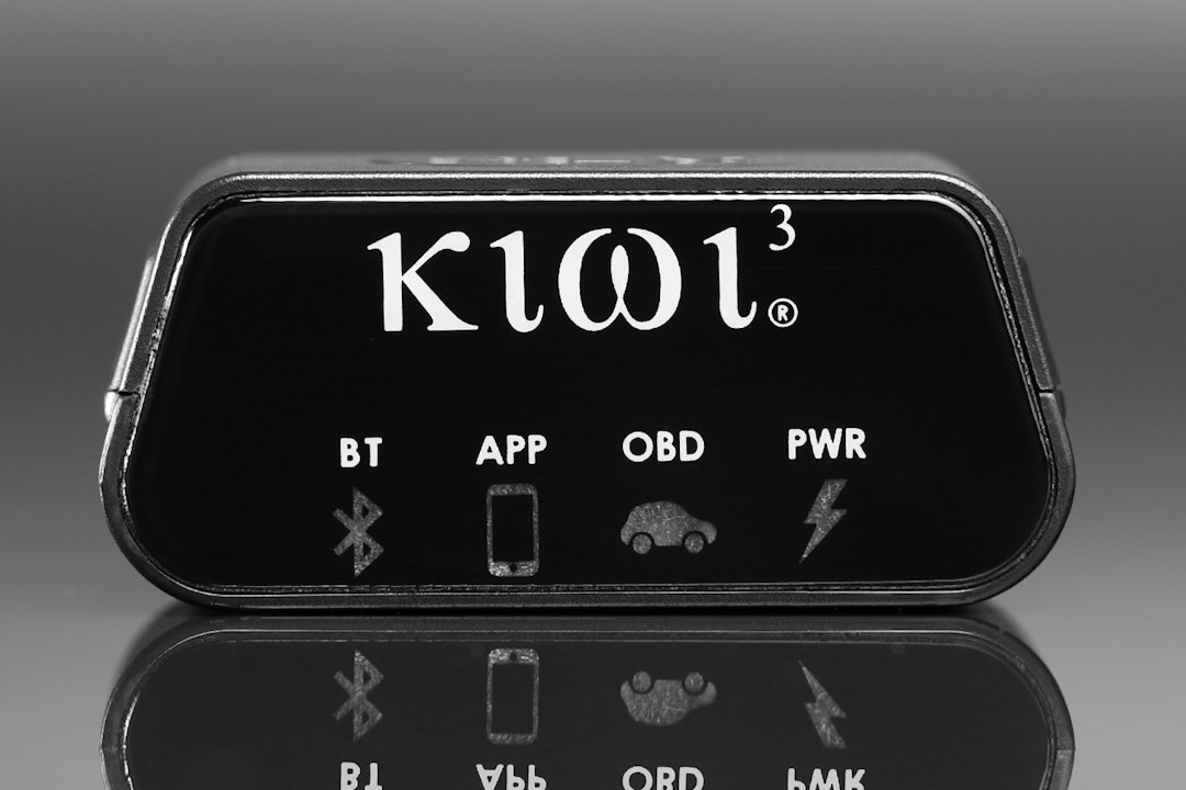 Kiwi 3 Wireless OBD2 Reader