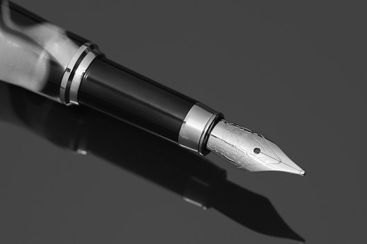 Lanier E420 Marbled Fountain Pen