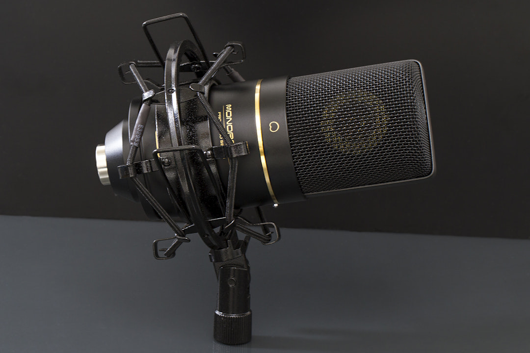 Monoprice Large Diaphragm Studio Microphone
