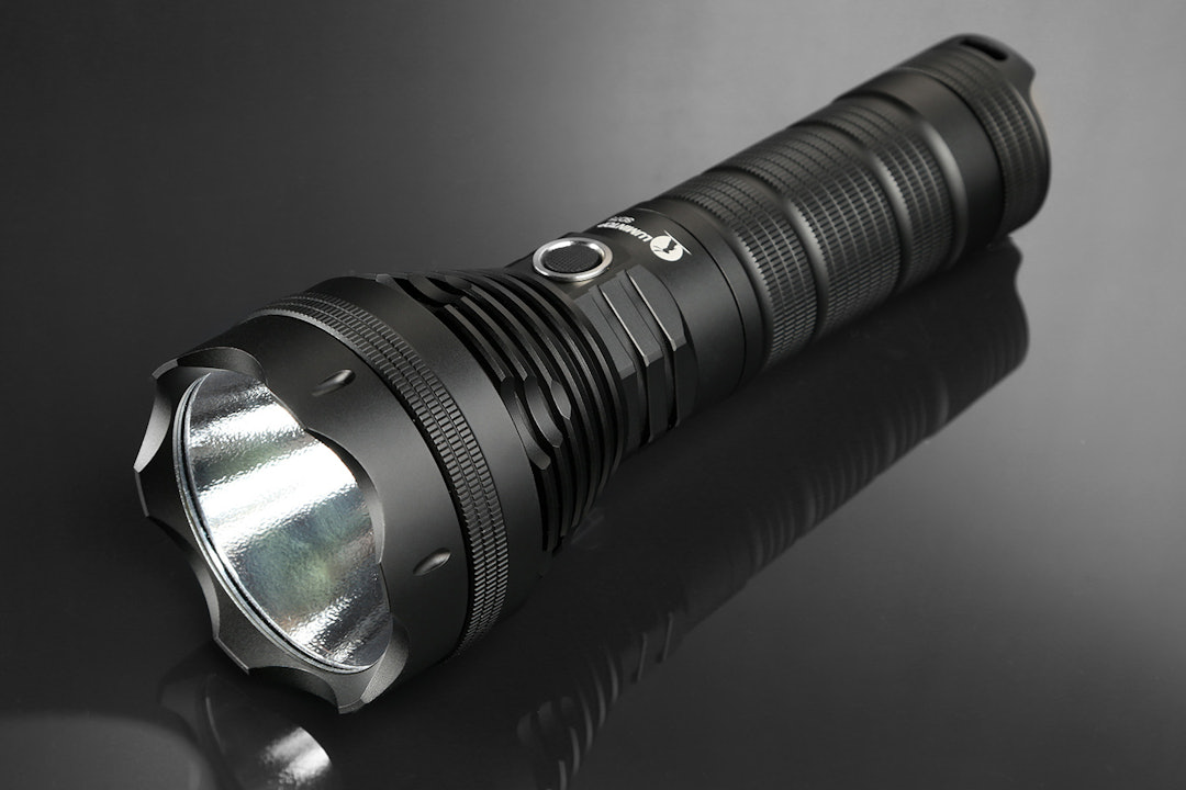Lumintop SD75 4000-lumen Flashlight