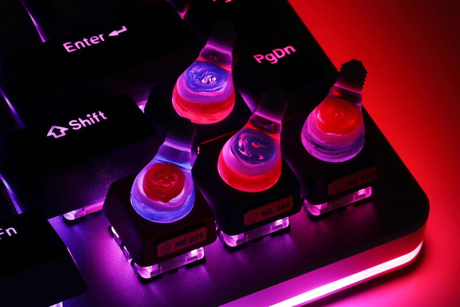 M.7 Bulb Aluminum Artisan Keycap