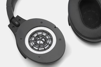 M&O MOOH-BE00BT Headphones