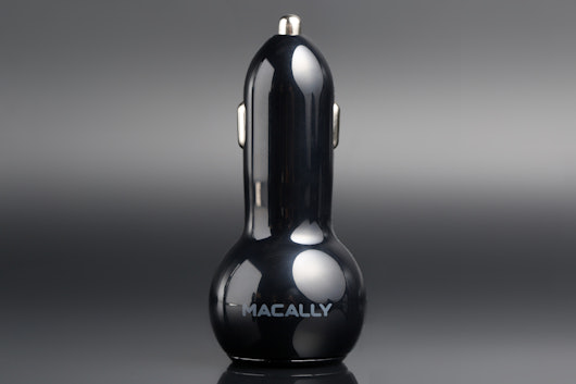 Macally Dual Port USB Car Charger