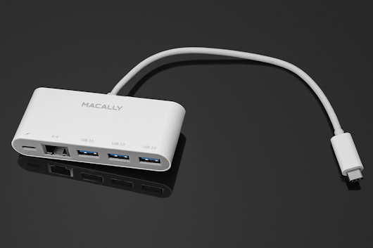 Macally USB-C to USB 3.0 Hub w/USB-C Charge Port