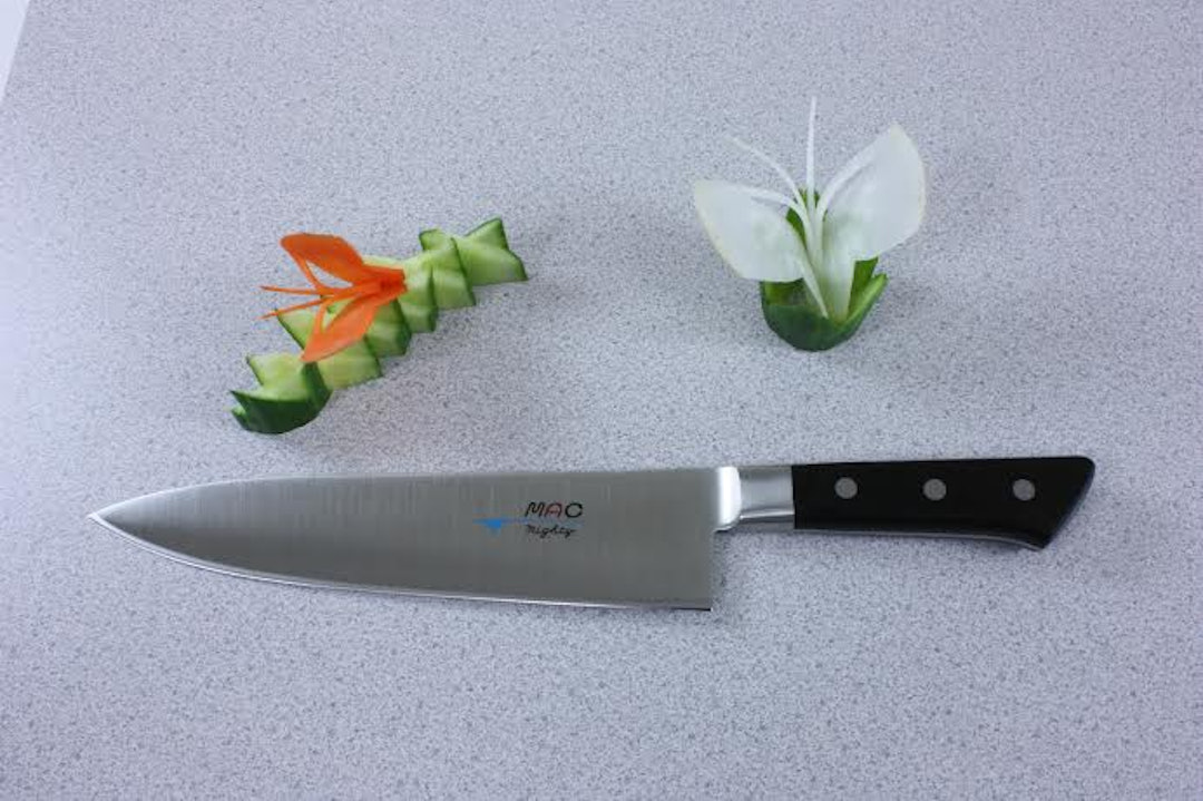 Mac Knife Professional Chef's Knife, 8-1/2-Inch