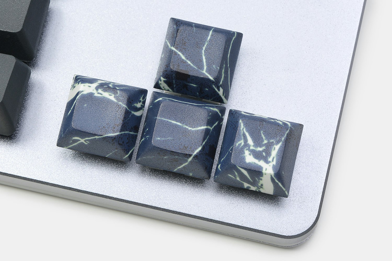 Marble DSA Spacebar + WASD + Arrows Set