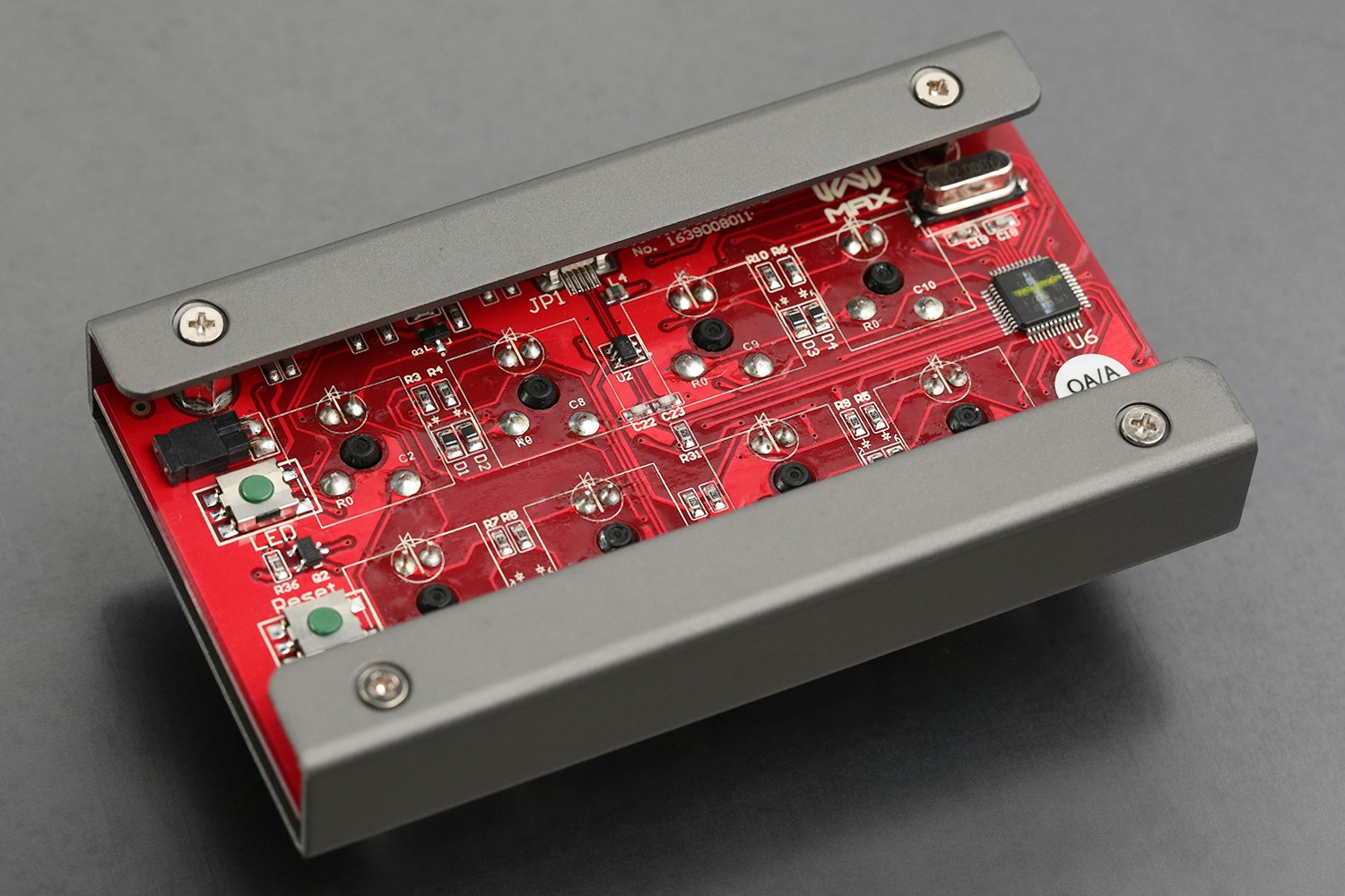 Max Falcon-8 Programmable Macropad Kit