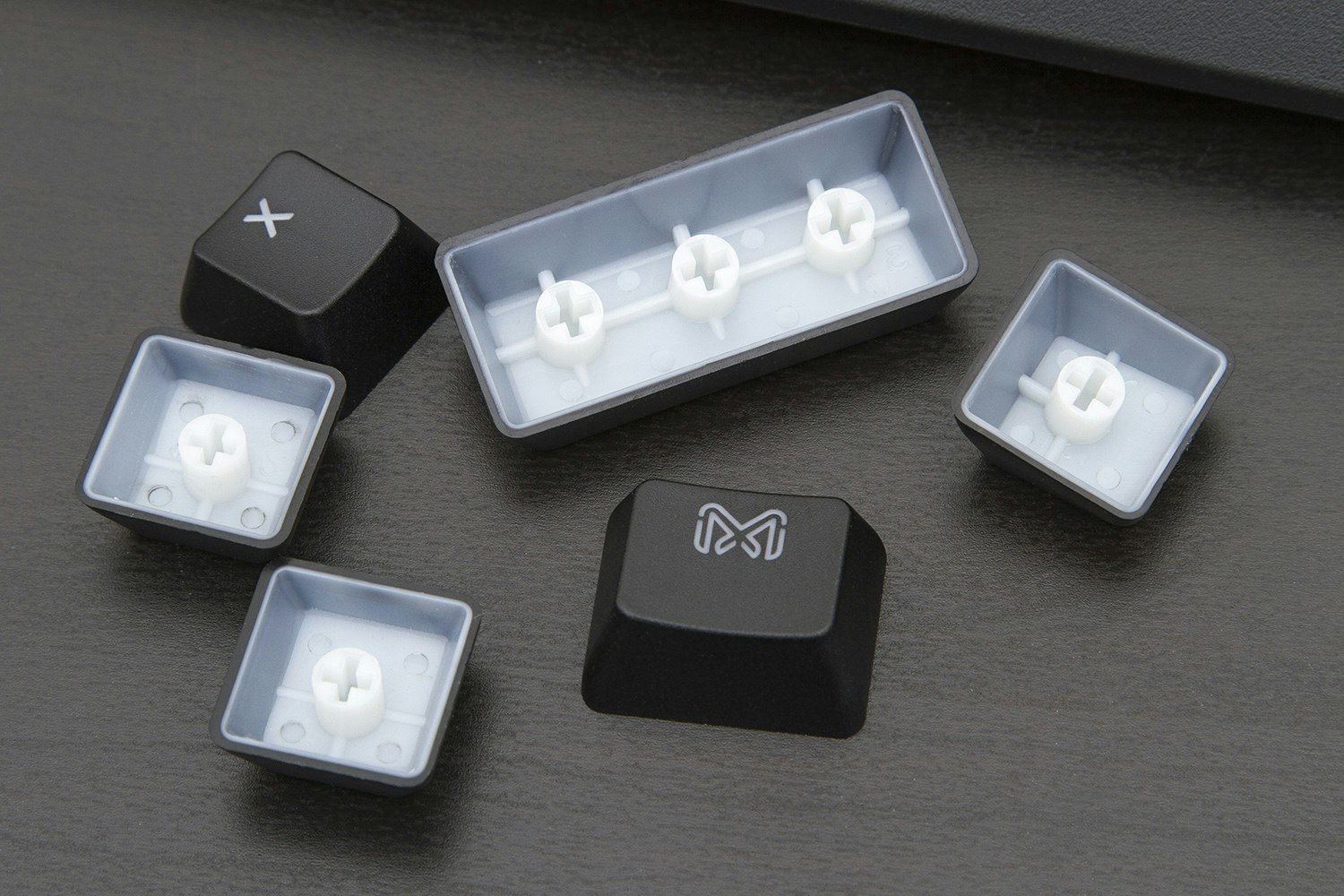 Max Keyboard Blackbird Tenkeyless