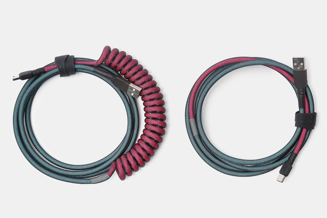 Mechcables Miami Dolch Custom-Sleeved USB Cable