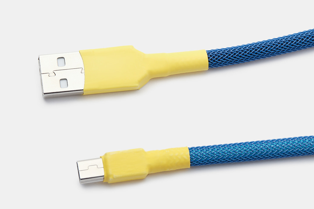 Mechcables Nautilus Custom Sleeved USB Cable