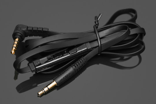 MEE Audio 3.5mm Headset Cable With In-Line Remote
