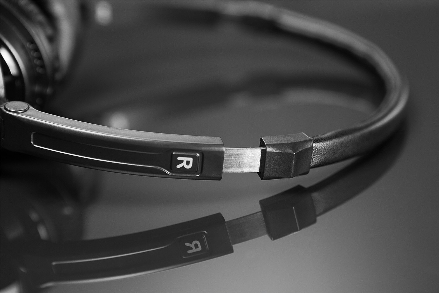 Mee Audio HT-21 Portable Headphones