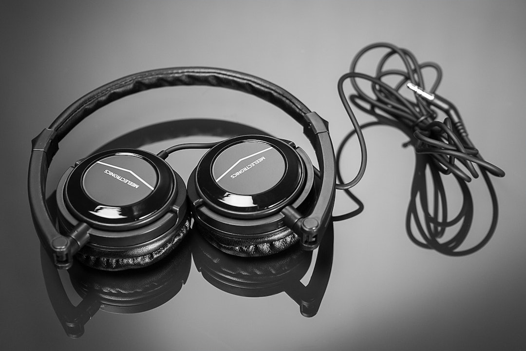 Mee Audio HT-21 Portable Headphones