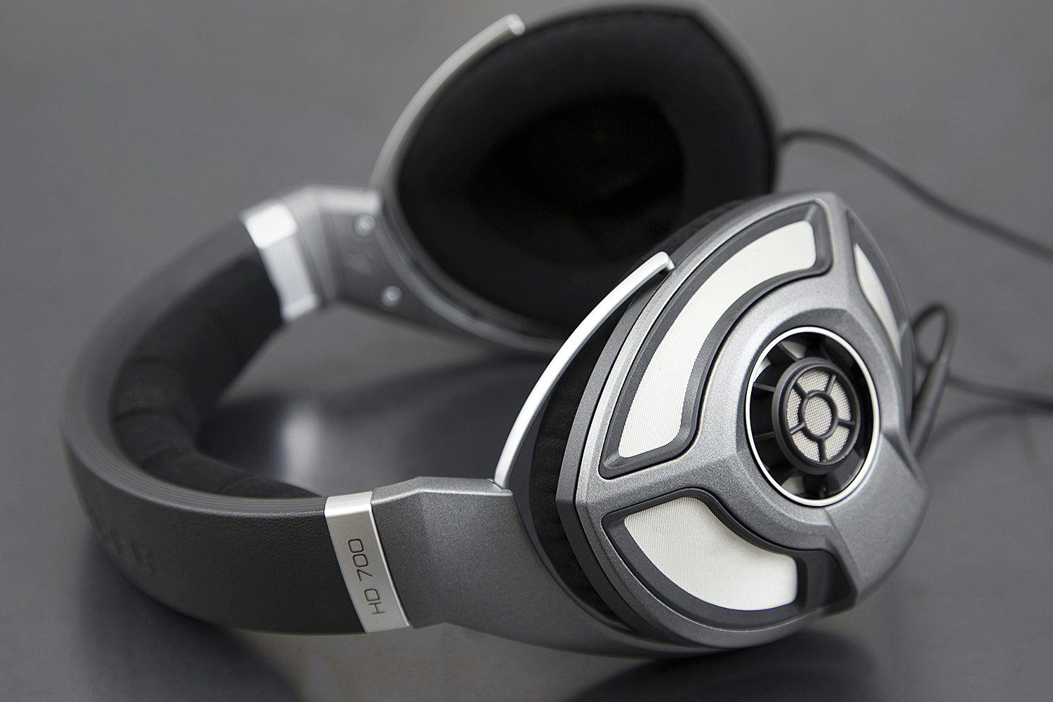 Sennheiser HD700