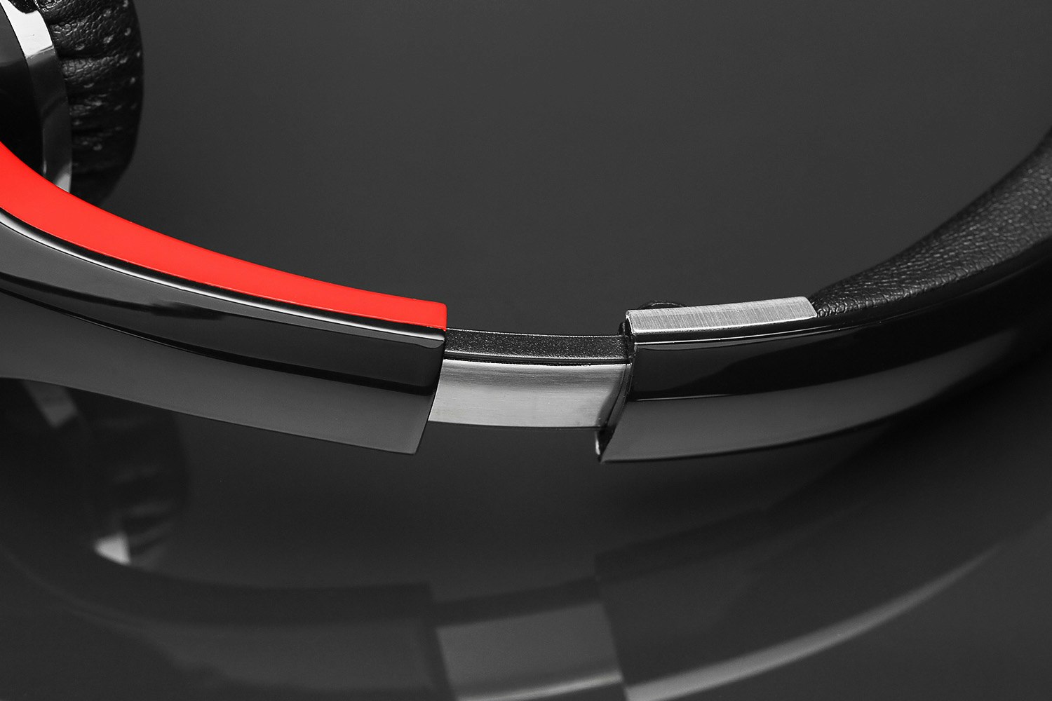 MEE Audio Rumble Bluetooth Headphones