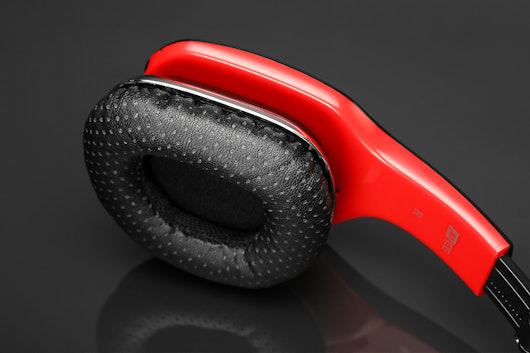 MEE Audio Rumble Bluetooth Headphones