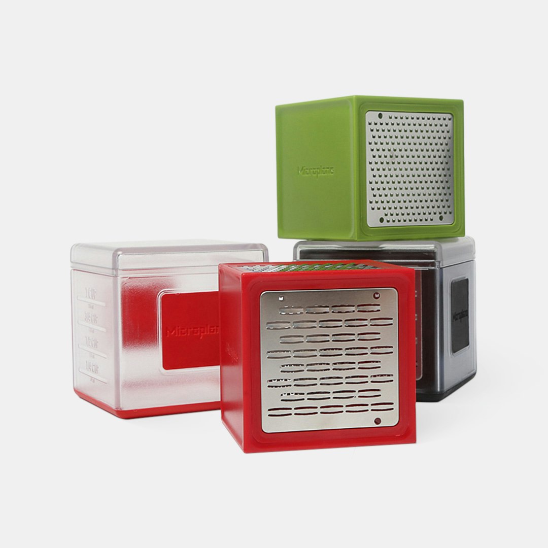 https://massdrop-s3.imgix.net/product-images/microplane-cube-grater/MD_73562_20181026_192809.png?bg=f0f0f0