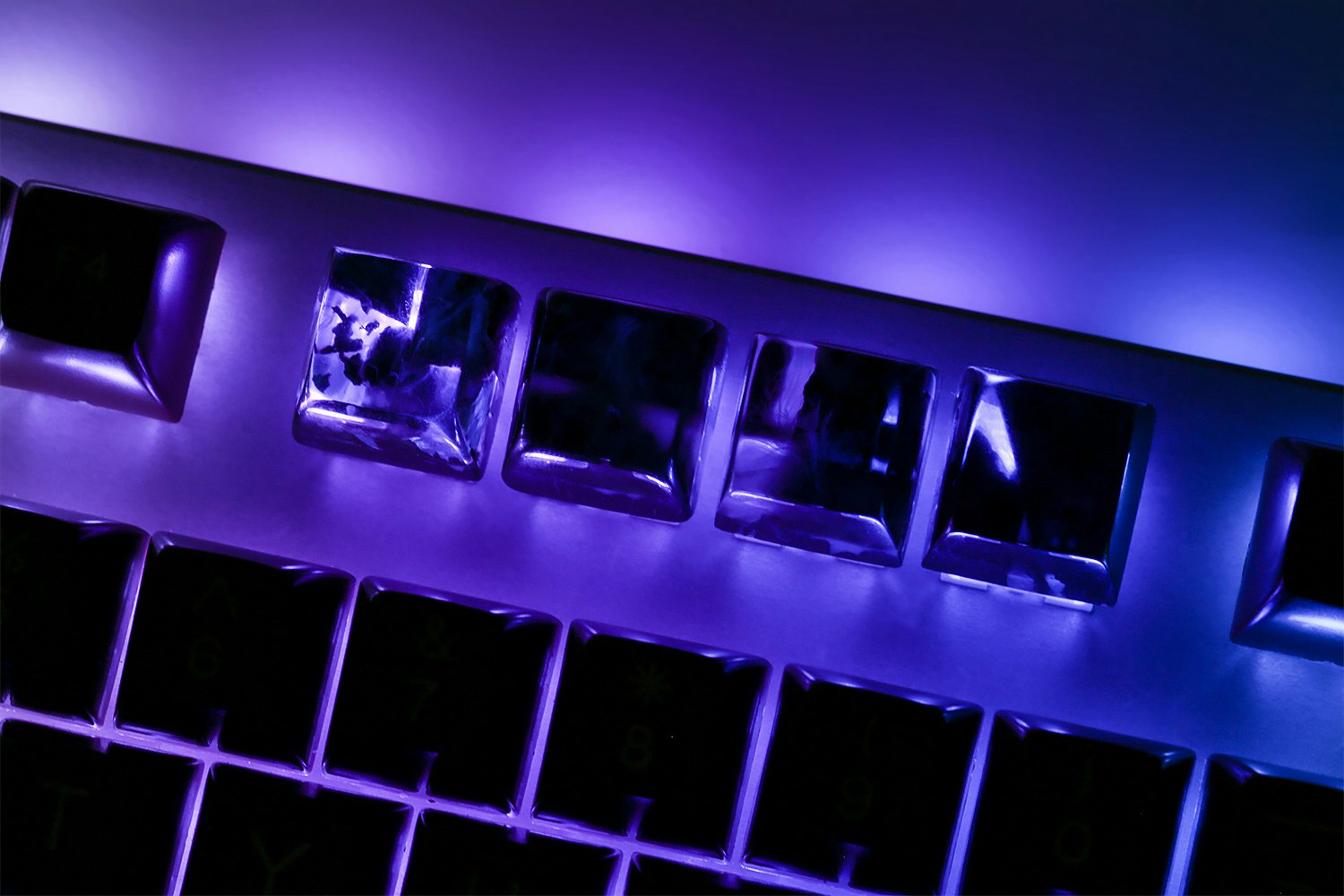 Mini Iceland Wood & Resin Artisan Keycaps