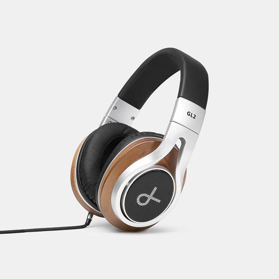 Best closed back 2025 headphones under 400