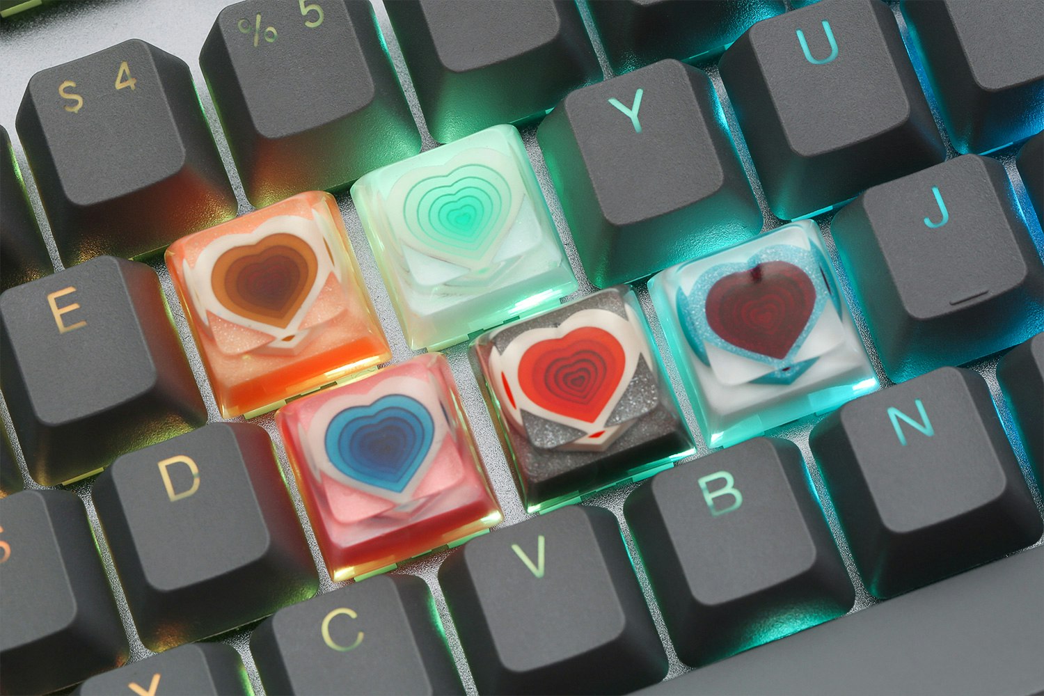 MMCAPs Colored Hearts Resin Keycap