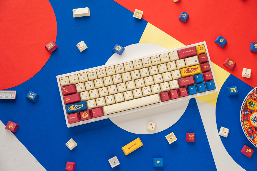 MOMOKA Matsuri Dye-Subbed PBT Keycap Set