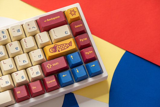 MOMOKA Matsuri Dye-Subbed PBT Keycap Set