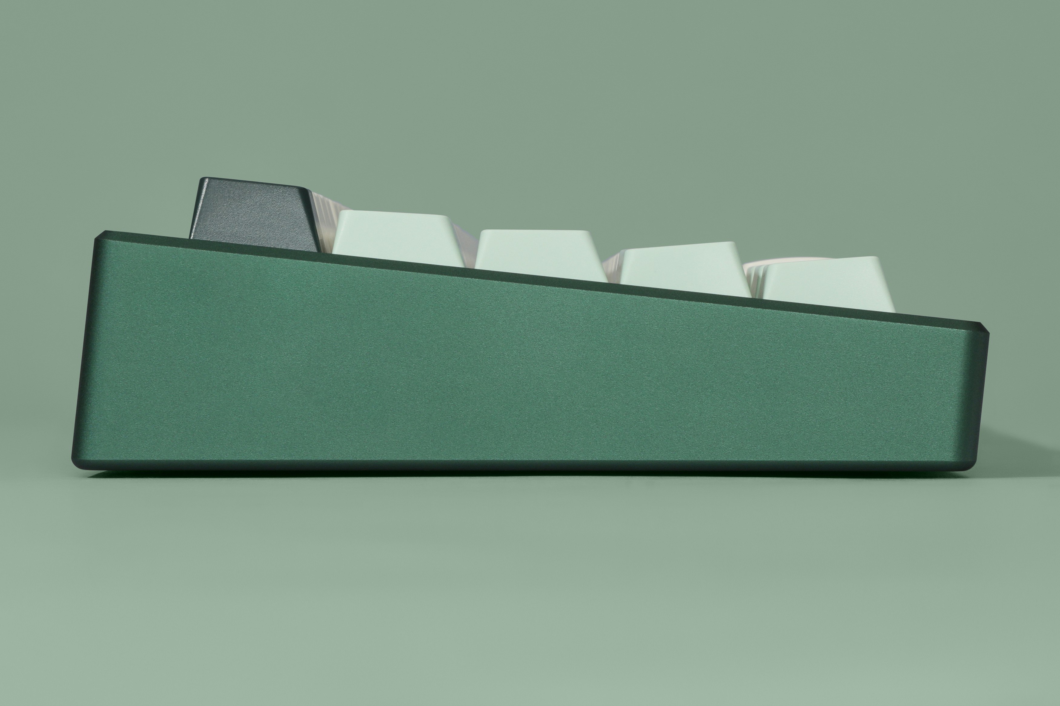 MOMOKA Zoo65 Keyboard – Drop Exclusive