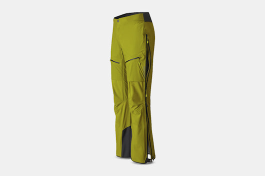 Mountain Hardwear Superforma Outer Layers
