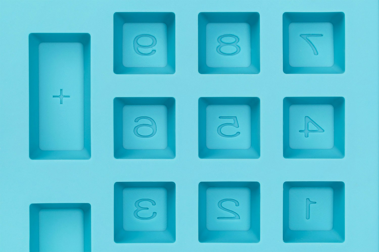 Munidesi SA Keycaps Silicone Ice Tray (2-Pack)