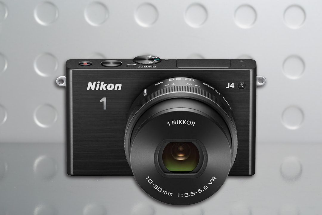 Nikon 1 J4 Mirrorless Camera with 10-30mm Kit