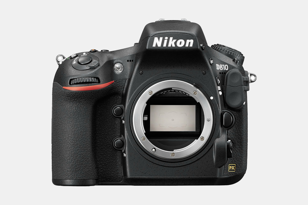 Nikon D810 FX-format DSLR (Certified Refurbished )