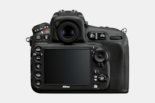 Nikon D810 FX-format DSLR (Certified Refurbished )