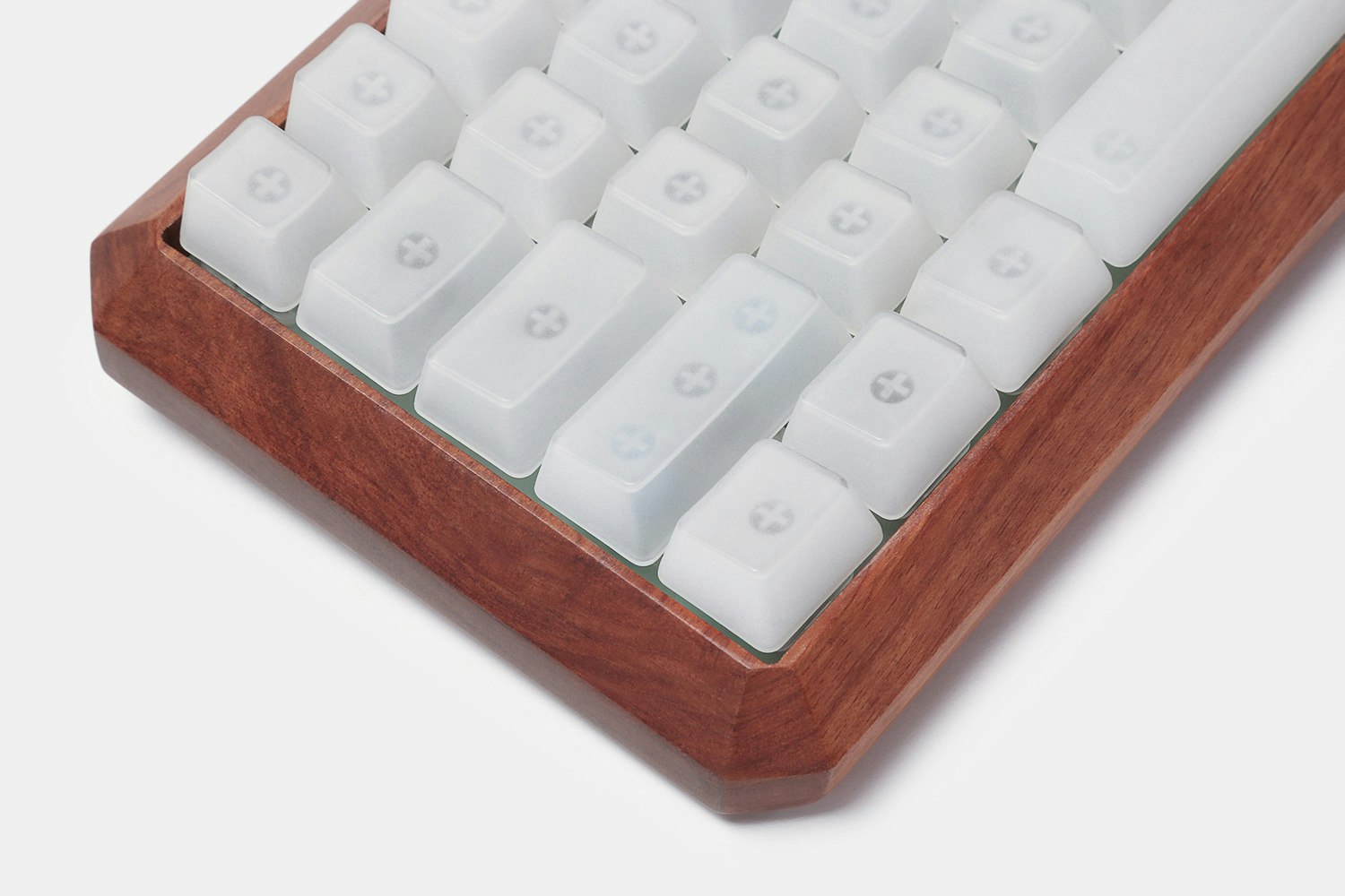 NPKC: KBDFans 5° Wood 60% Keyboard Case