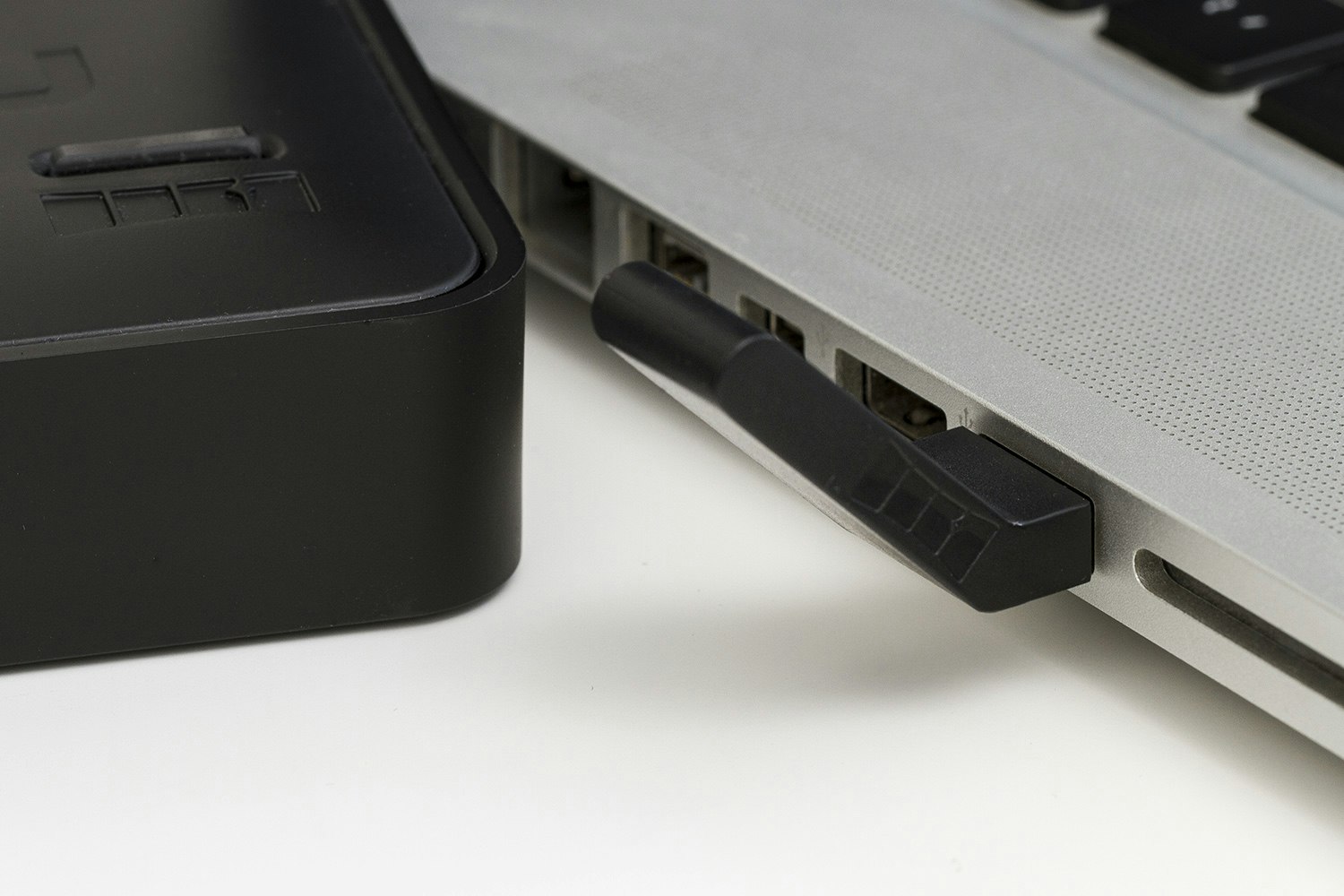 NuForce Air DAC Wireless System Bundle