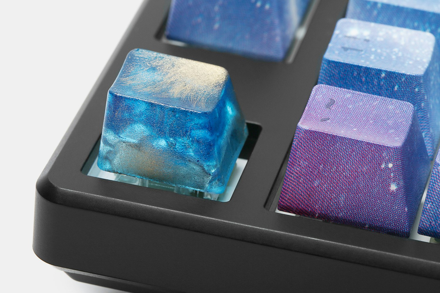 NZCaps Frosty Blue Artisan Keycap