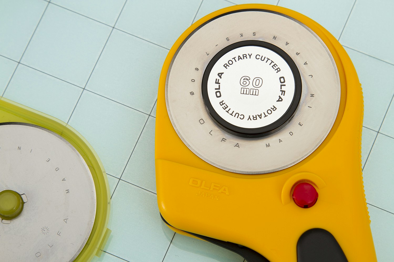 60mm Deluxe Ergo Rotary Cutter