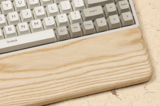 Ondesk Fraxinus Wood Wrist Rest