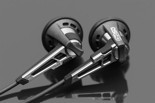 Ostry KC08 and KC08T Earbuds